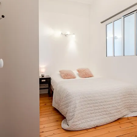 아파트 L'hotel De Paris By Interhome 트로우빌쉬메르