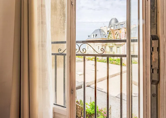 L'hotel De Paris By Interhome * Trouville-sur-Mer