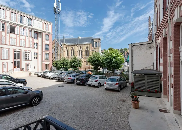 L'hotel De Paris By Interhome Trouville-sur-Mer
